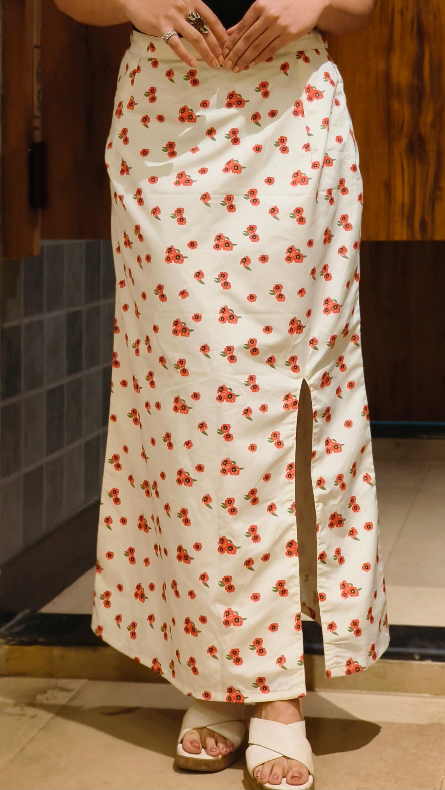 Ivory Poppy Bloom Slit Skirt