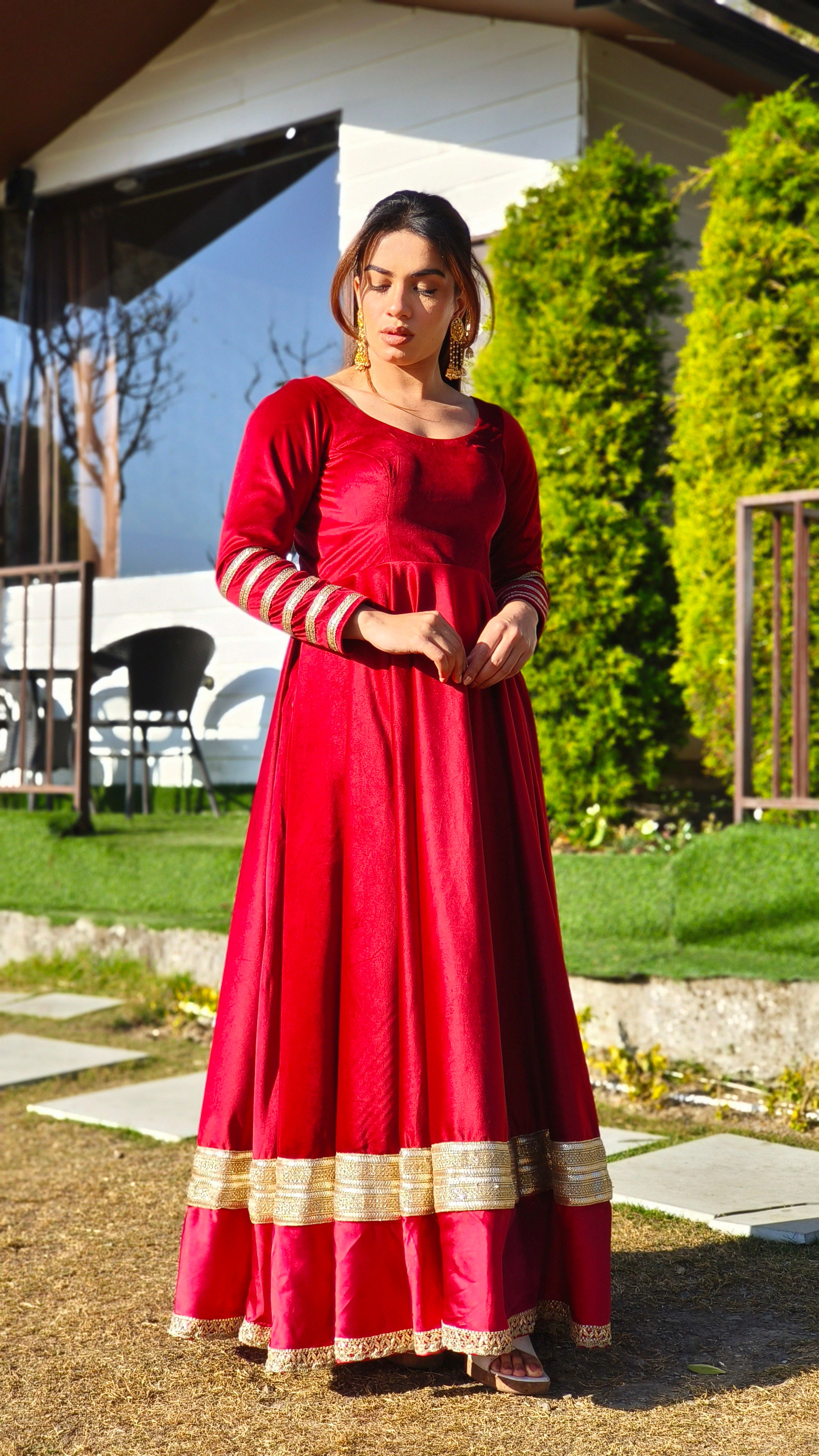 Noor-e-Rose Velvet Anarkali